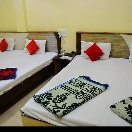 Hotel Bholenath Ujjain Zewnętrze zdjęcie